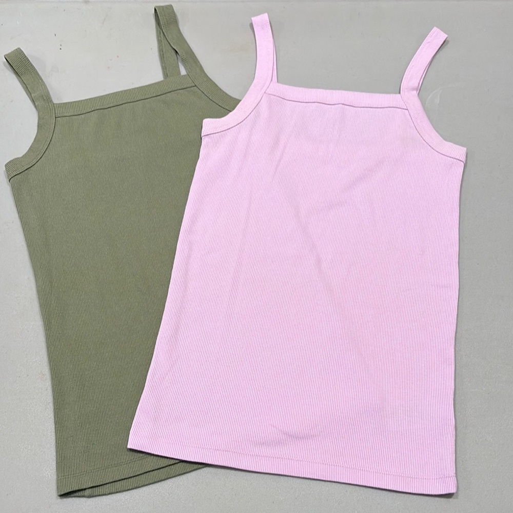 Old Navy slim fit tank tops (2) - Picture 2 of 10